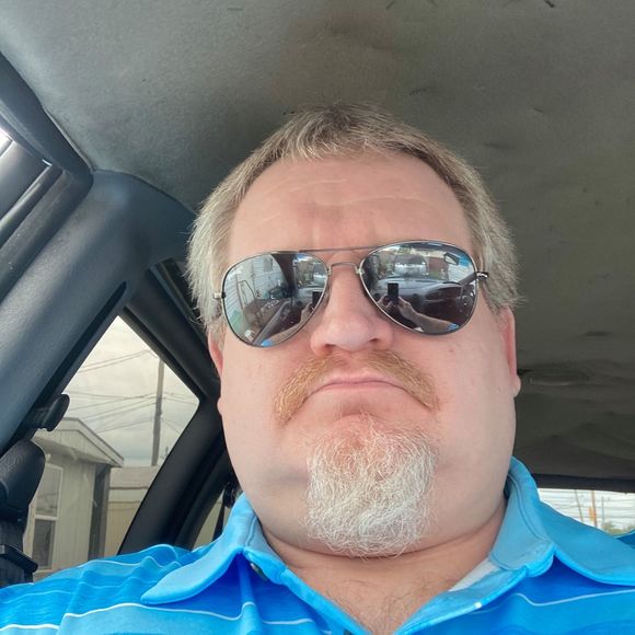 Meet your Posher, Shawn - Picture 1 of 1